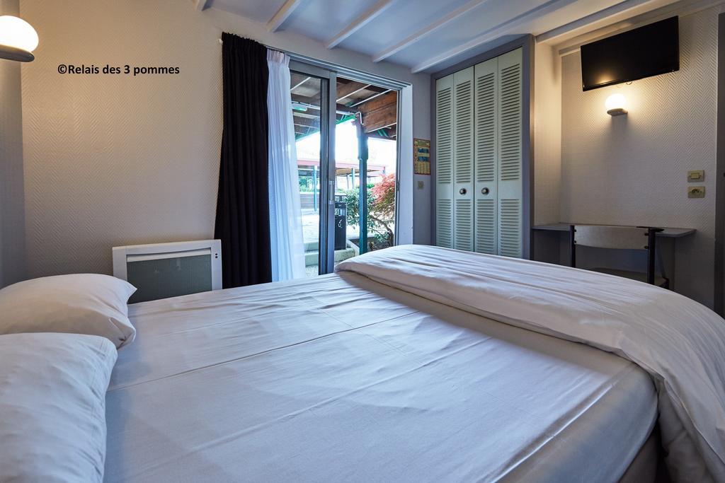 Hotel Relais Des 3 Pommes Bayeux Esterno foto